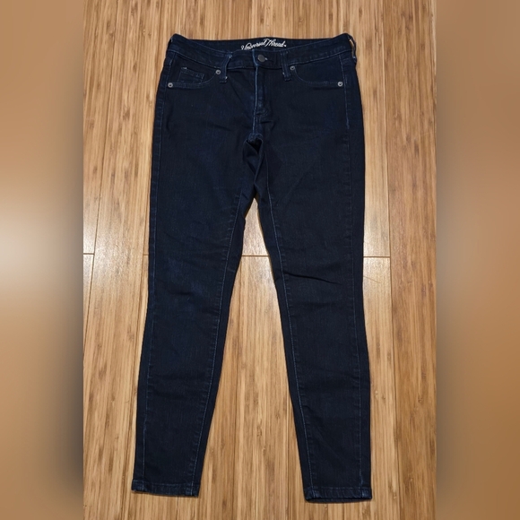 NWOT Universal Thread Blue Skinny Jeans - Picture 1 of 8
